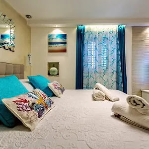 House Sandra 3*, Split Croacia